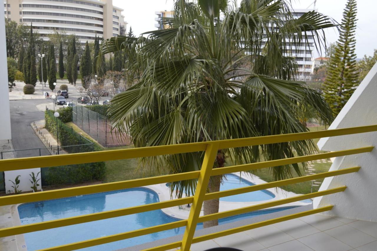 Apartamento Proximo Da Marina Vilamoura C/Piscina E Estacionamento Exteriör bild